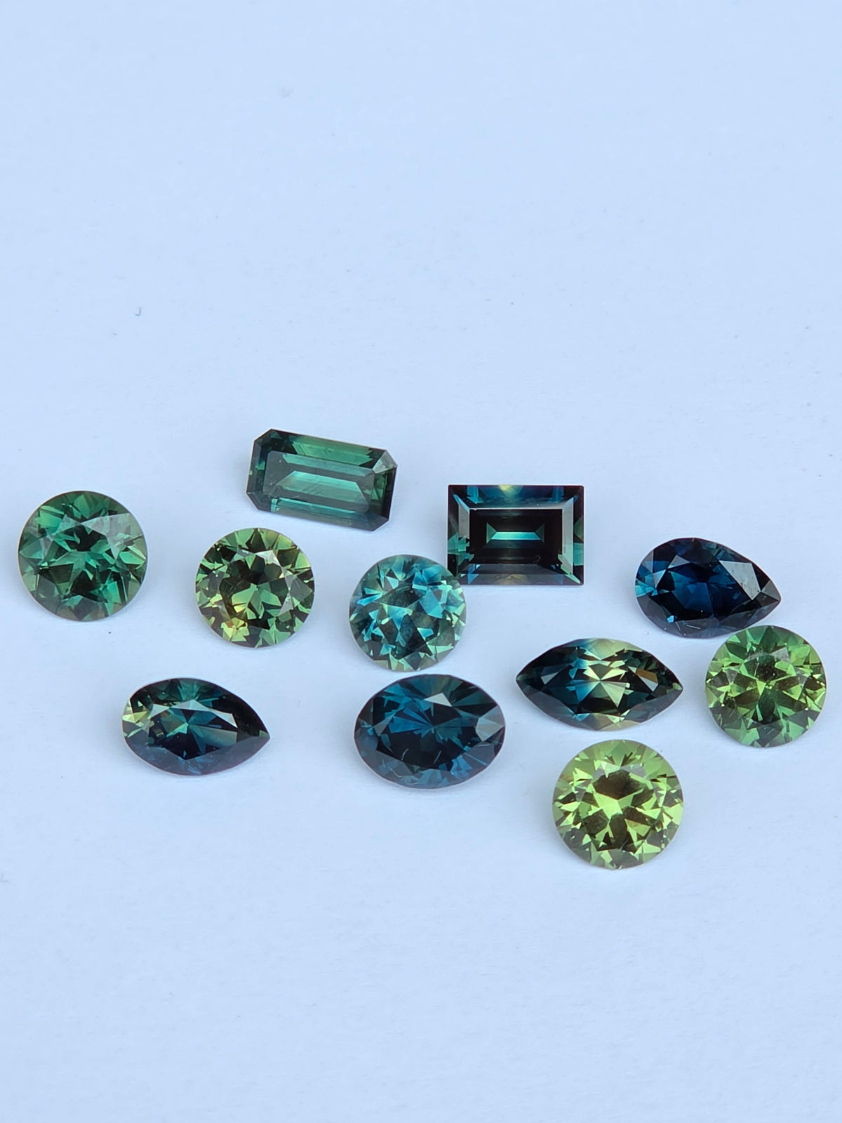 1ct–1.49ct Signature Sapphires