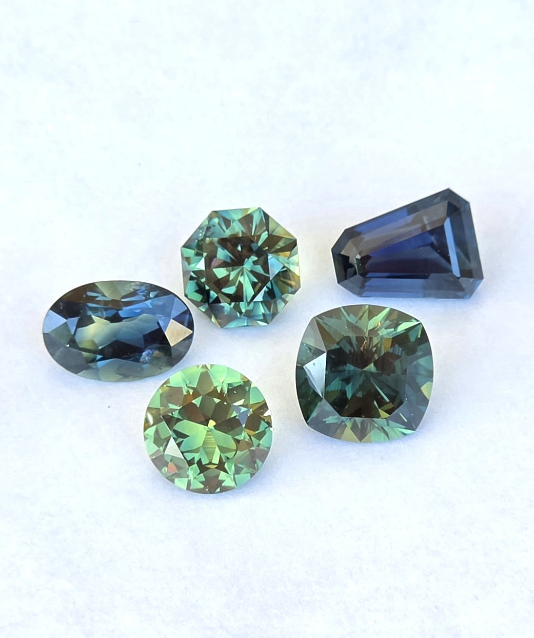 2ct–2.99ct Heirloom Sapphires