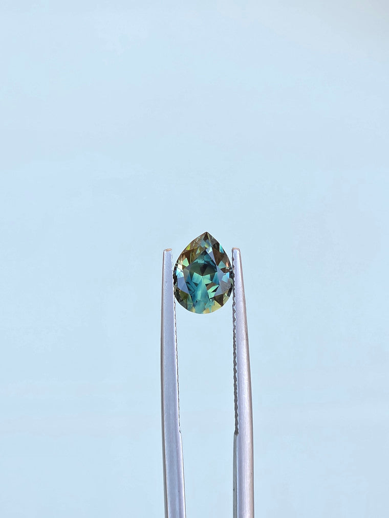 2.15ct Pear Blue Parti Sapphire