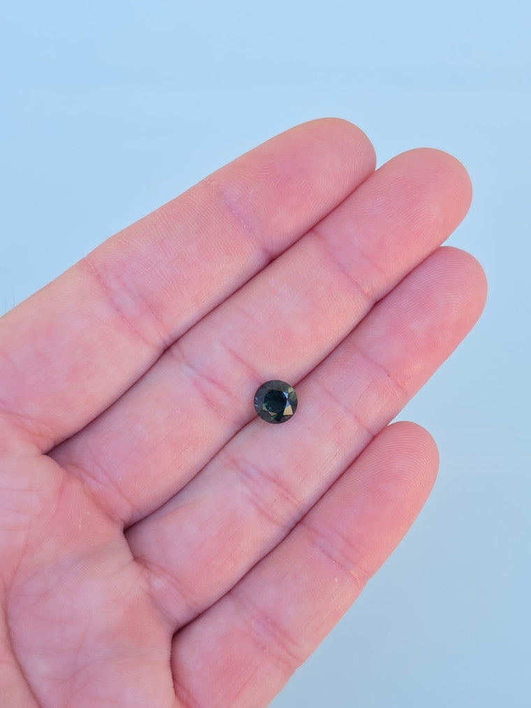 1.67ct Round Green Sapphire
