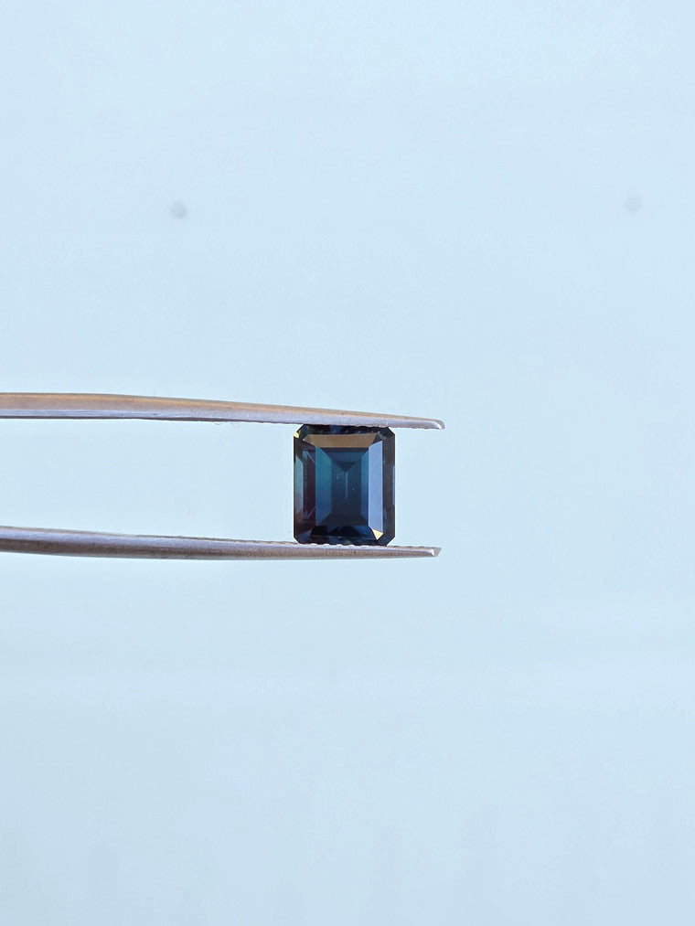 2.75ct Emerald Teal Sapphire
