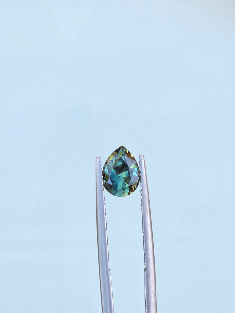 2.15ct Pear Blue Parti Sapphire