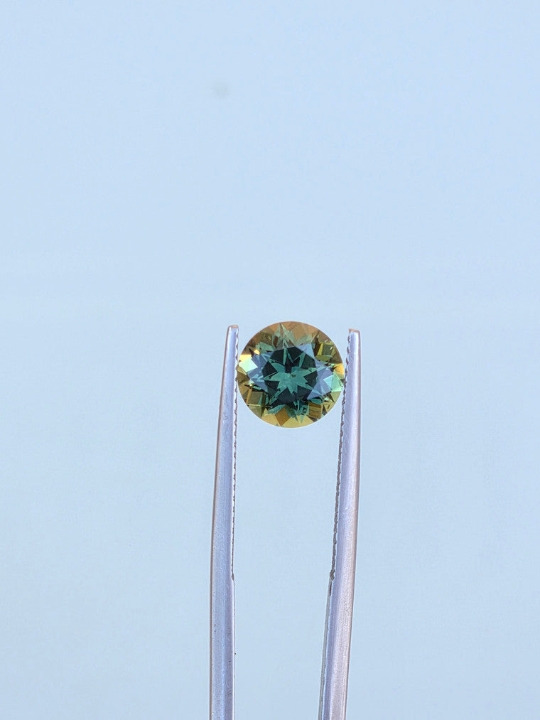2.63ct Round Green Sapphire