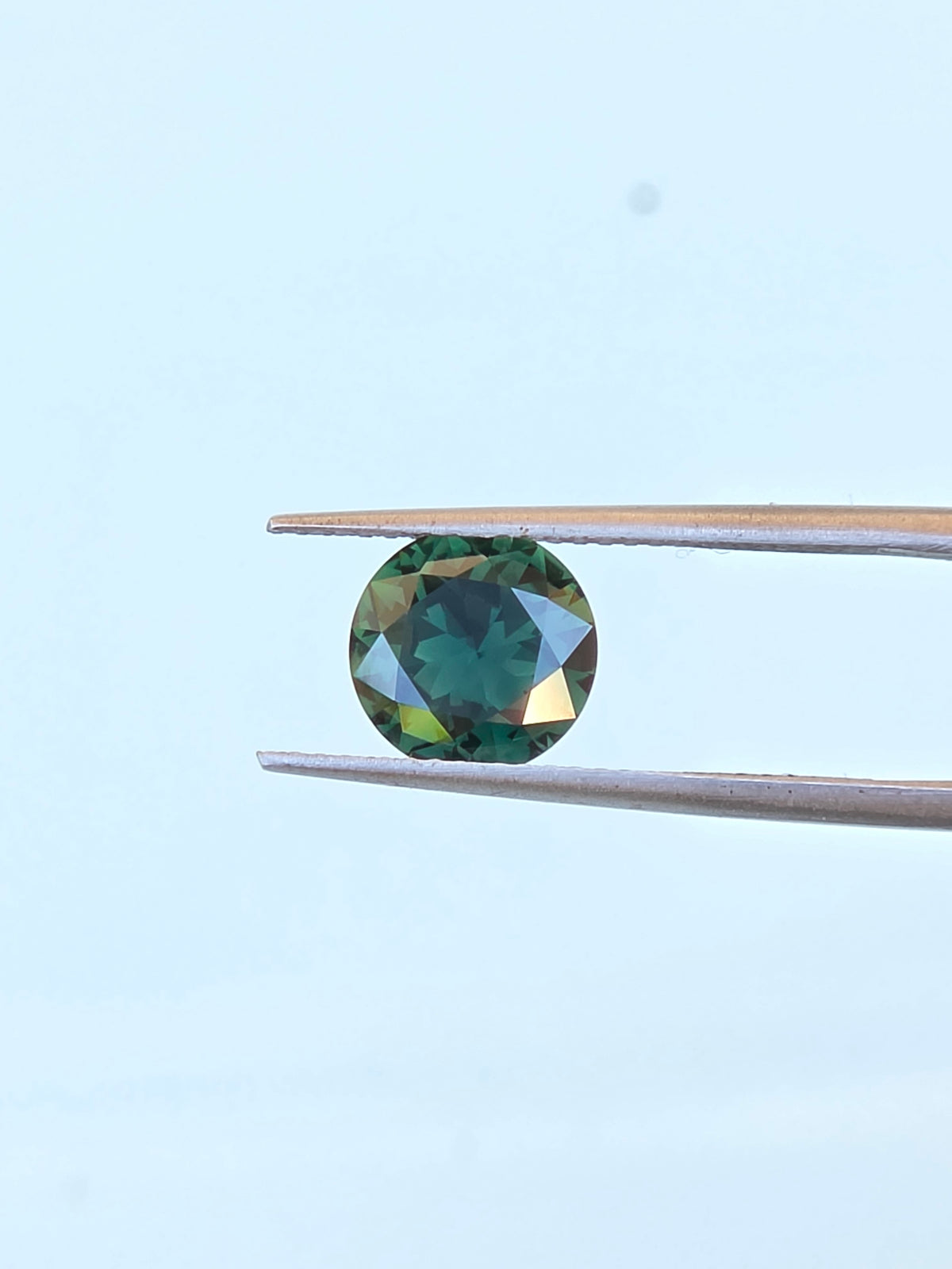 2.25ct Round Green Sapphire