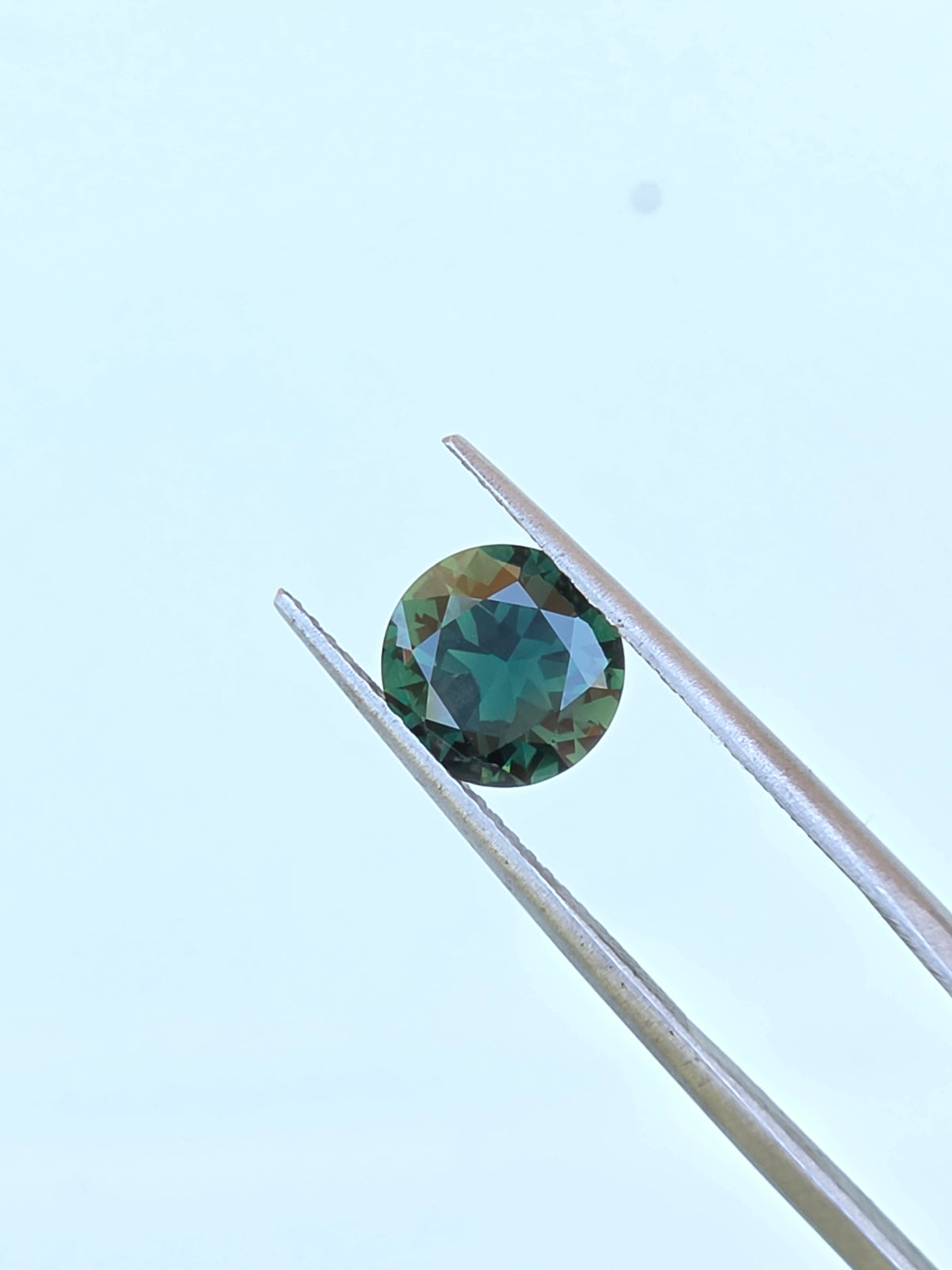2.25ct Round Green Sapphire