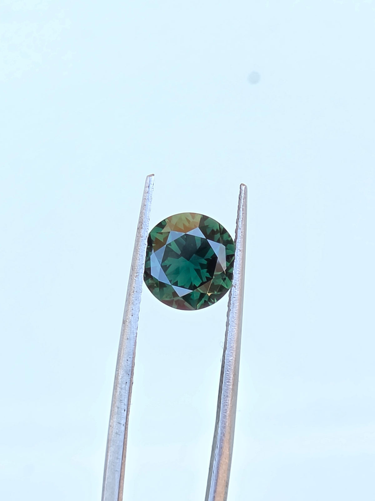 2.25ct Round Green Sapphire