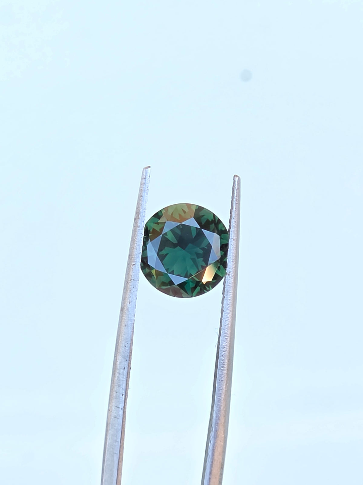 2.25ct Round Green Sapphire