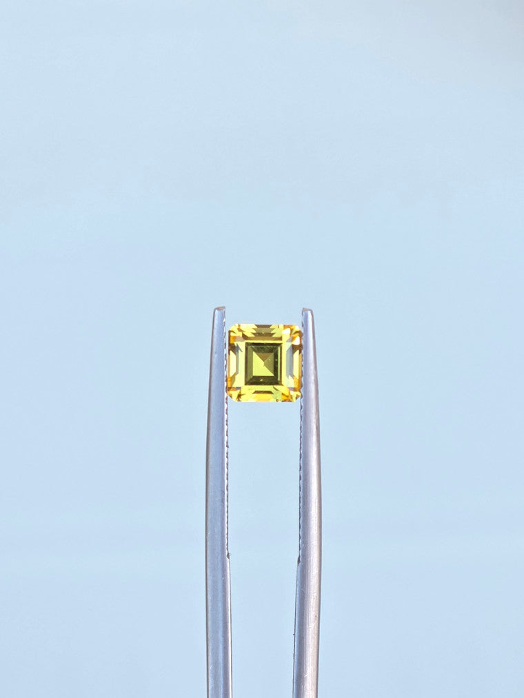 1.51ct Square Yellow Sapphire