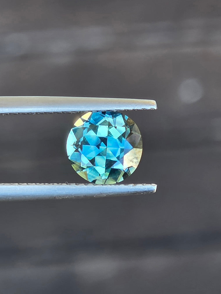 1.86ct Round Teal Parti Sapphire