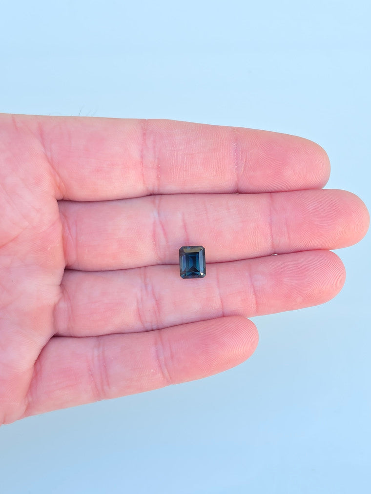 2.75ct Emerald Teal Sapphire