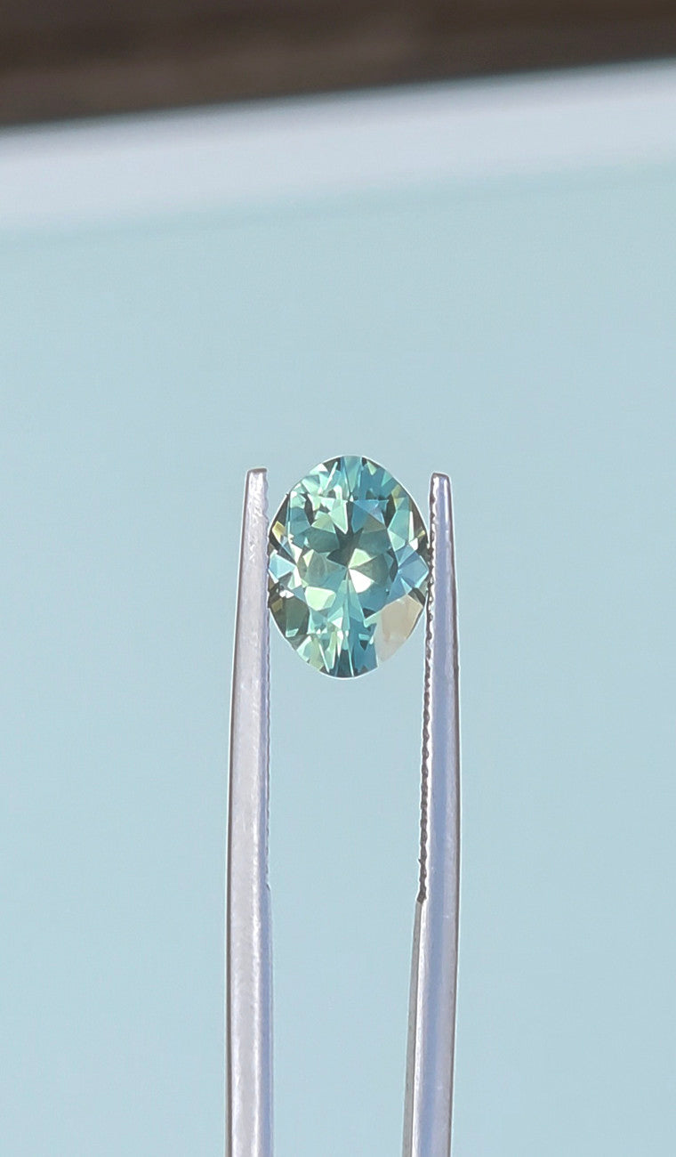 3.60ct Oval Teal Parti Sapphire