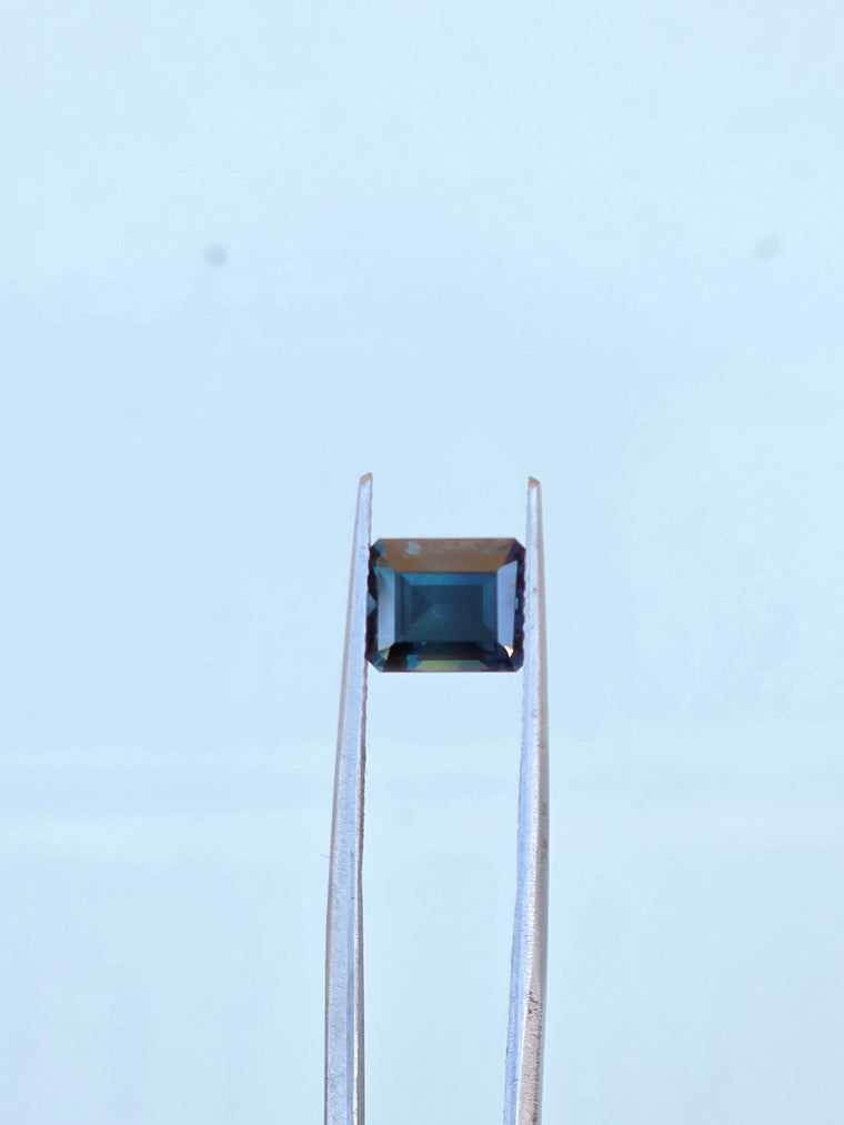 2.75ct Emerald Teal Sapphire