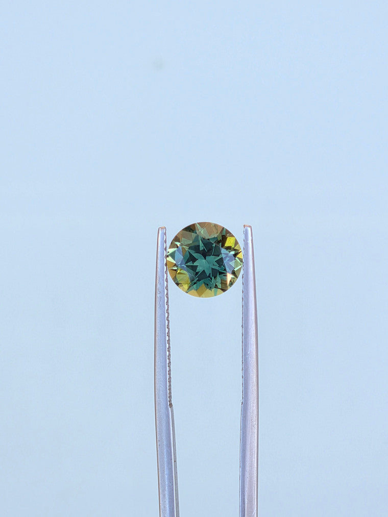 2.63ct Round Green Sapphire