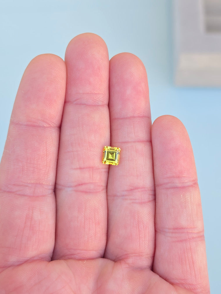 1.51ct Square Yellow Sapphire