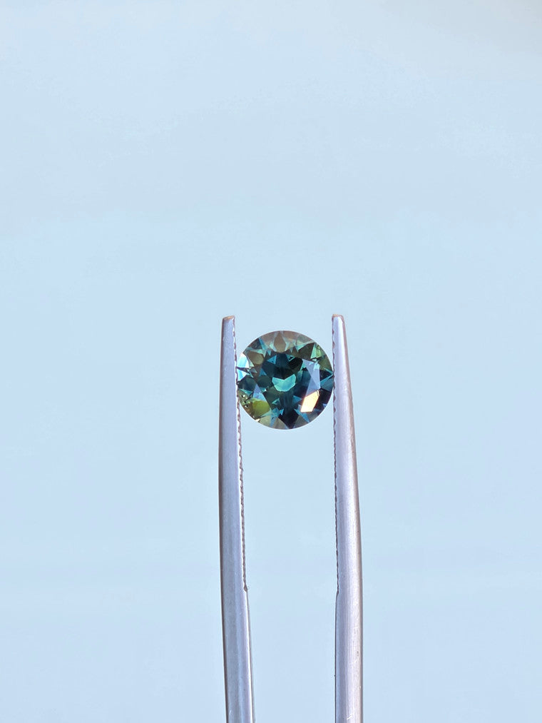 1.78ct Round Blue Parti Sapphire