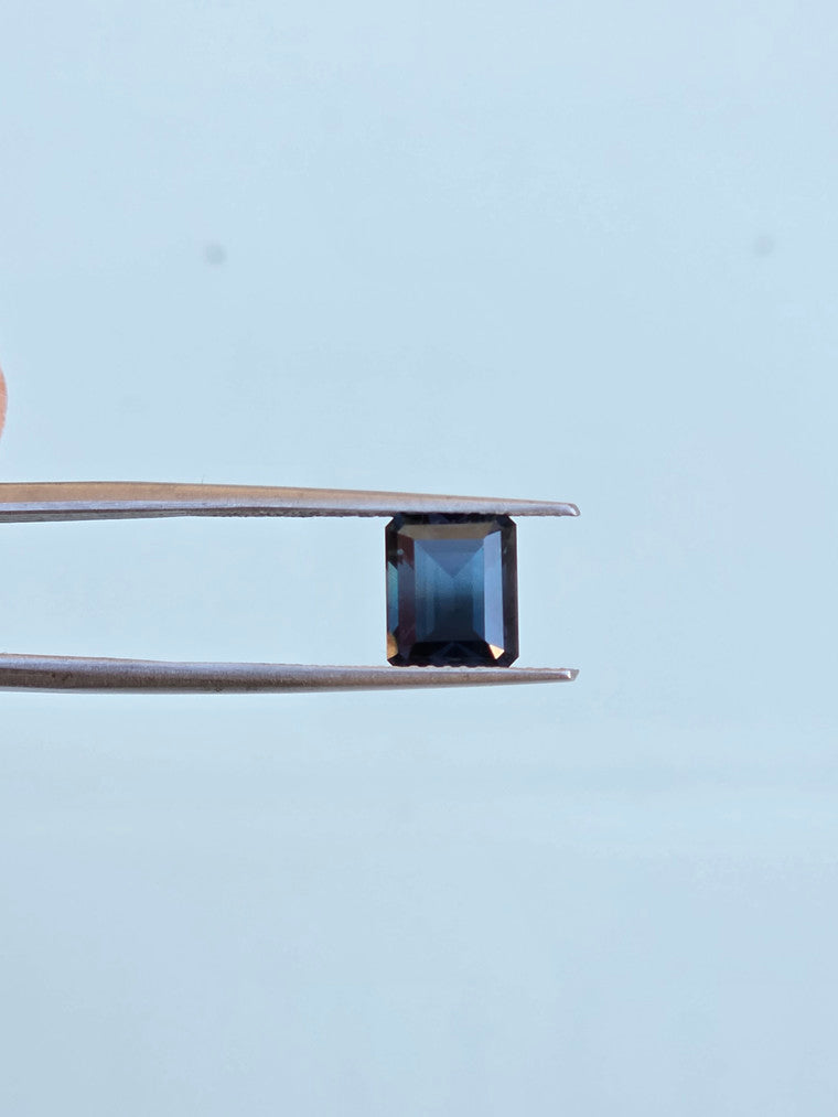 2.75ct Emerald Teal Sapphire