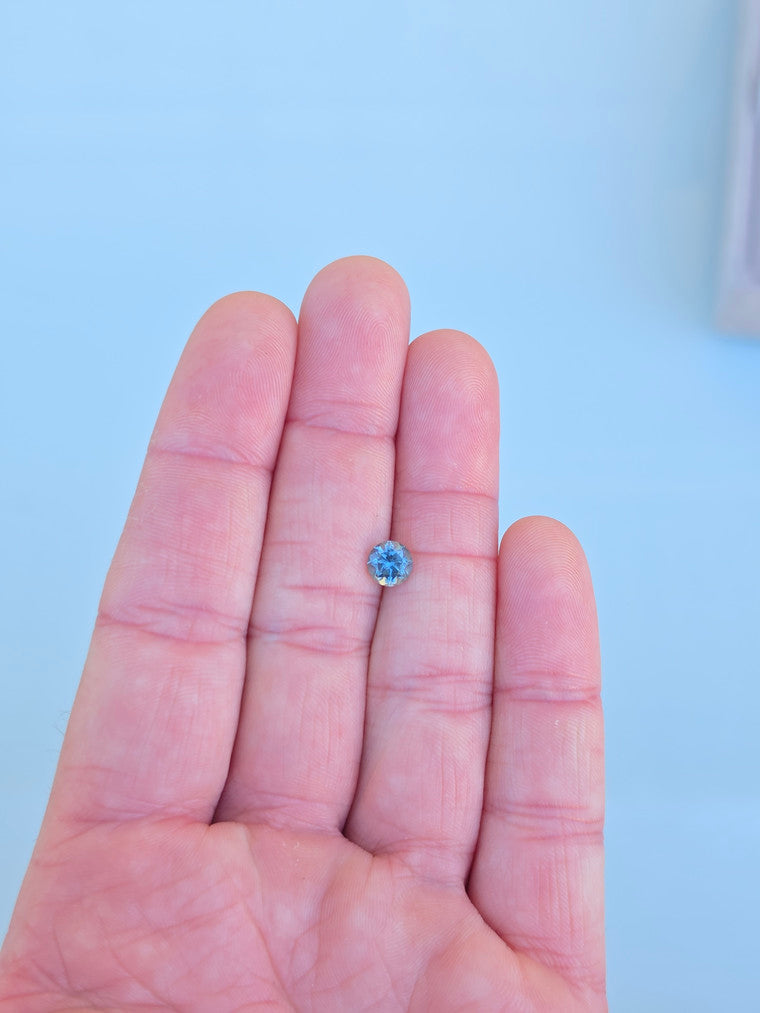 1.10ct Round Blue Parti Sapphire