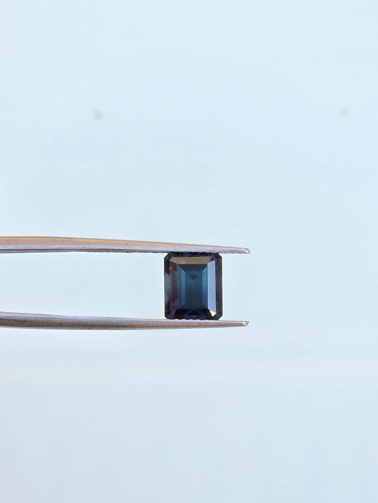 2.75ct Emerald Teal Sapphire