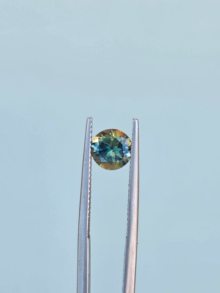 1.52ct Round Blue Parti Sapphire