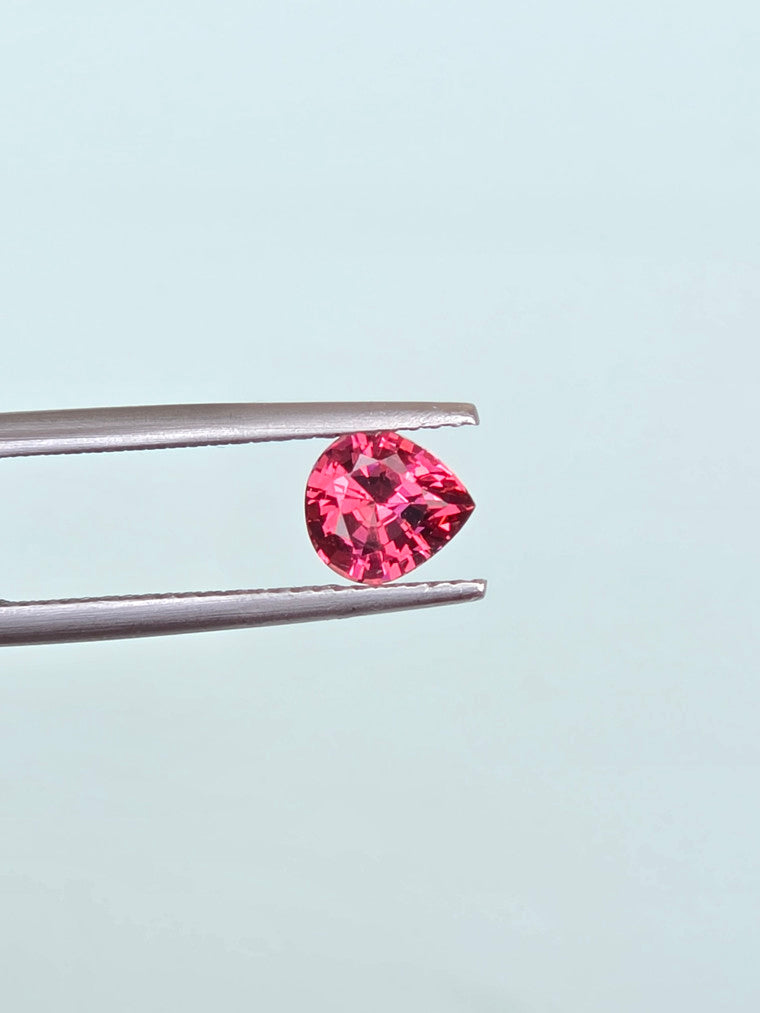 1.33ct Pear Pink Tanzanian Garnet