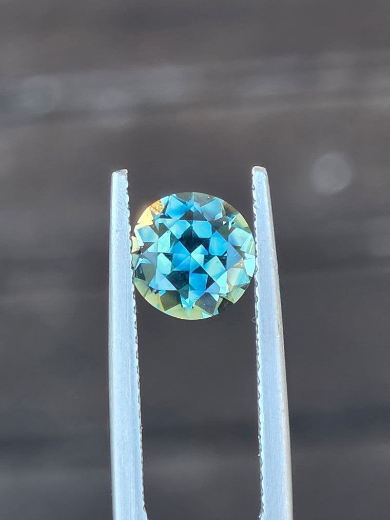 1.86ct Round Teal Parti Sapphire