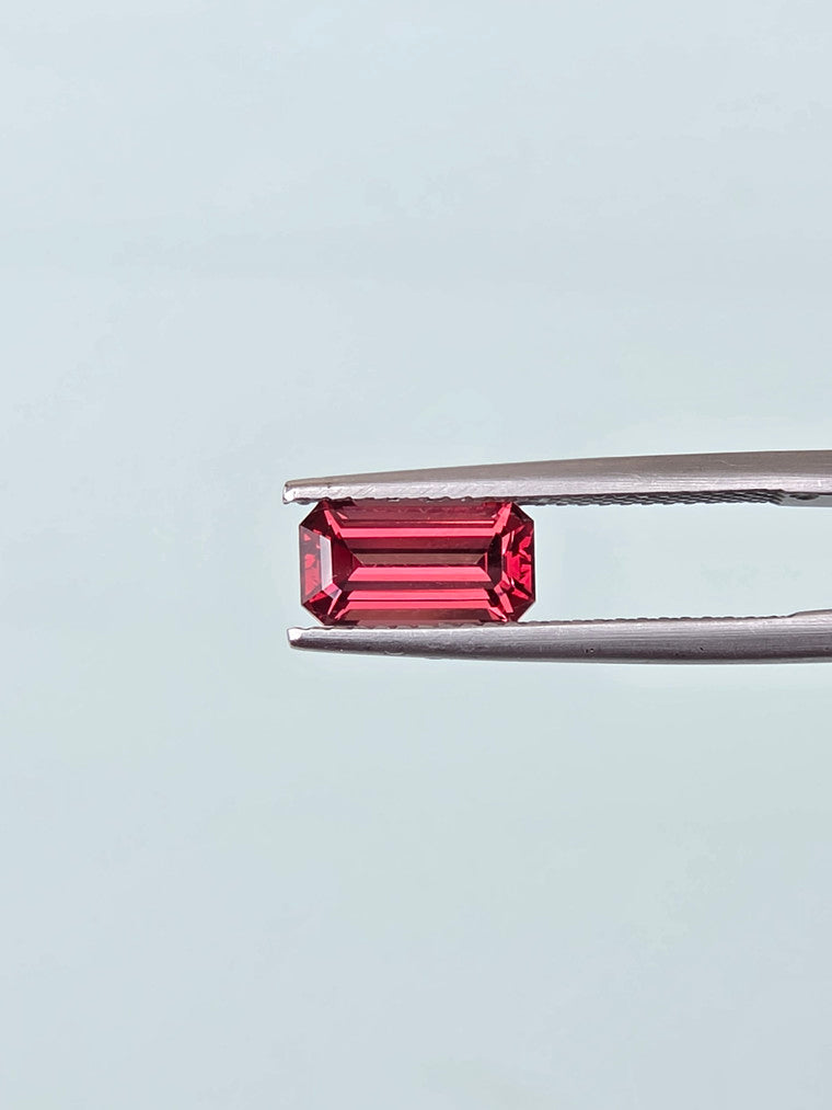 1.80ct Emerald Raspberry Tanzanian Garnet