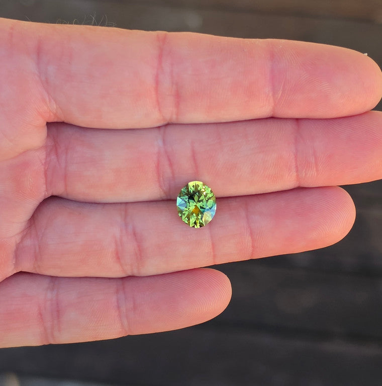3.15ct Oval Yellow Parti Sapphire