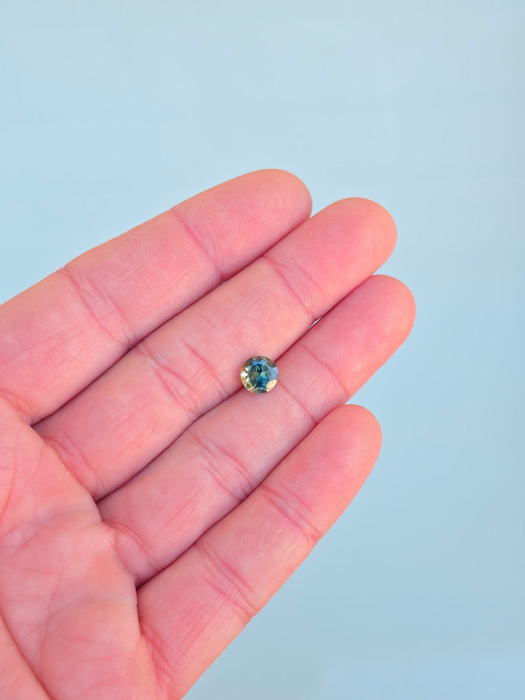 1.52ct Round Blue Parti Sapphire