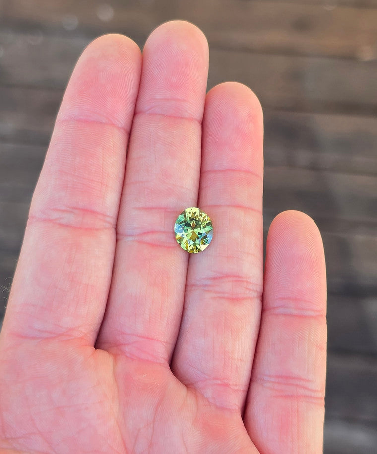 3.15ct Oval Yellow Parti Sapphire