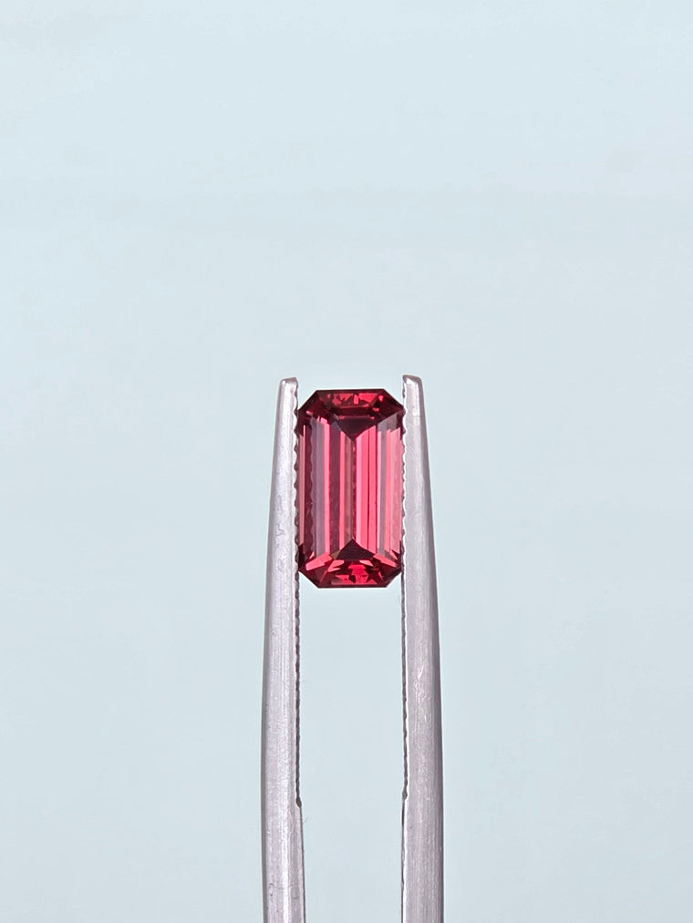 1.80ct Emerald Raspberry Tanzanian Garnet