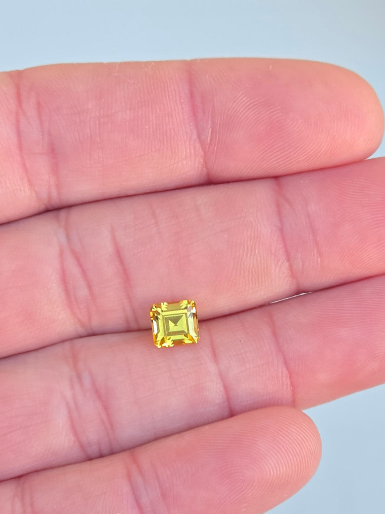 1.51ct Square Yellow Sapphire