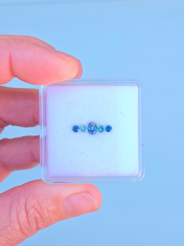 Set of 5 Mixed cut Blue Parti Sapphires