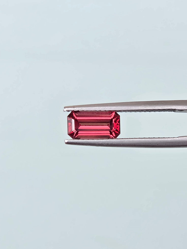 1.80ct Emerald Raspberry Tanzanian Garnet