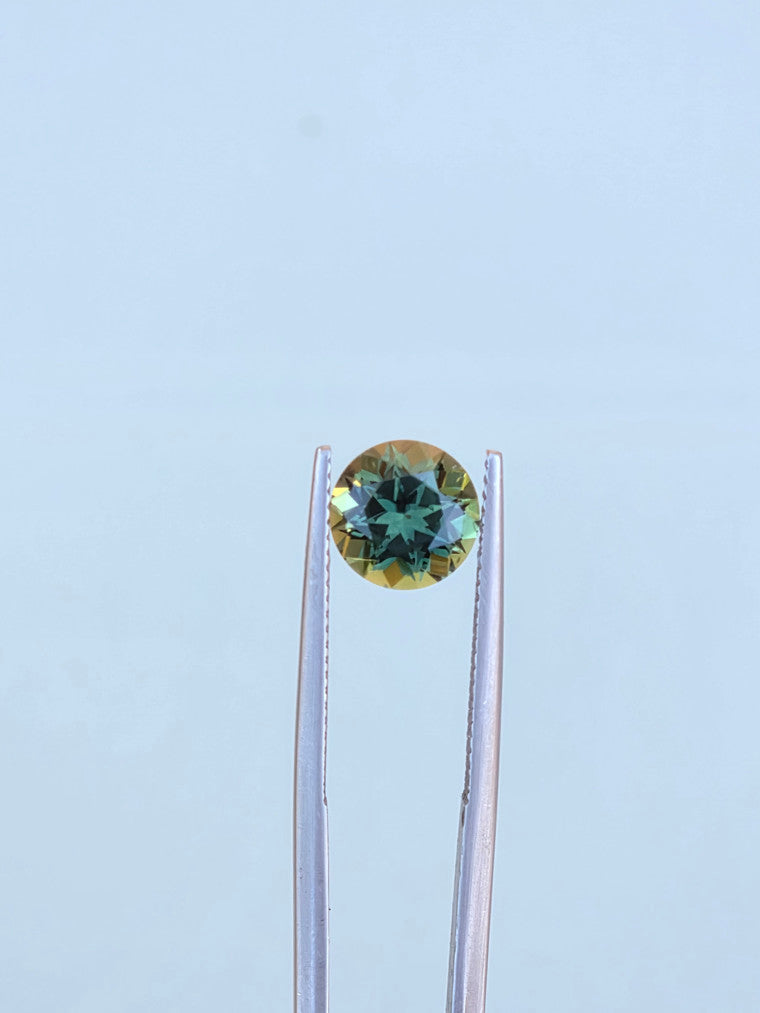 2.63ct Round Green Sapphire
