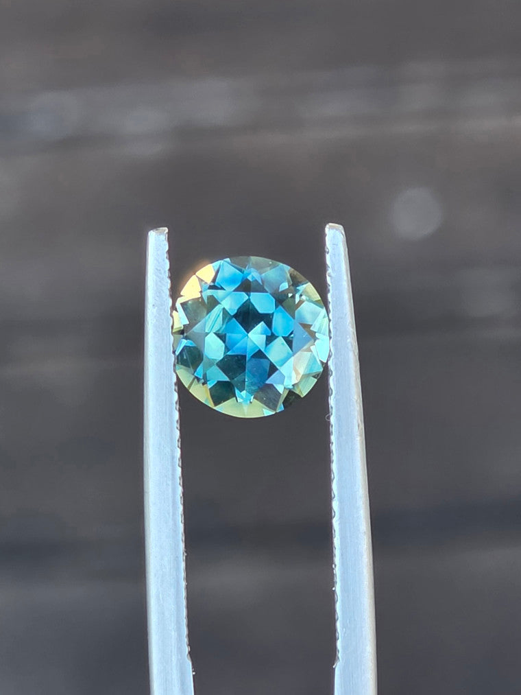 1.86ct Round Teal Parti Sapphire