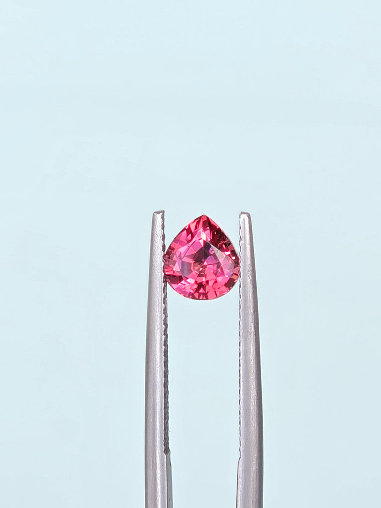 1.33ct Pear Pink Tanzanian Garnet