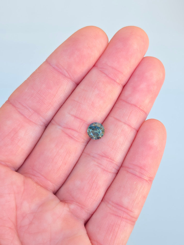 1.78ct Round Blue Parti Sapphire