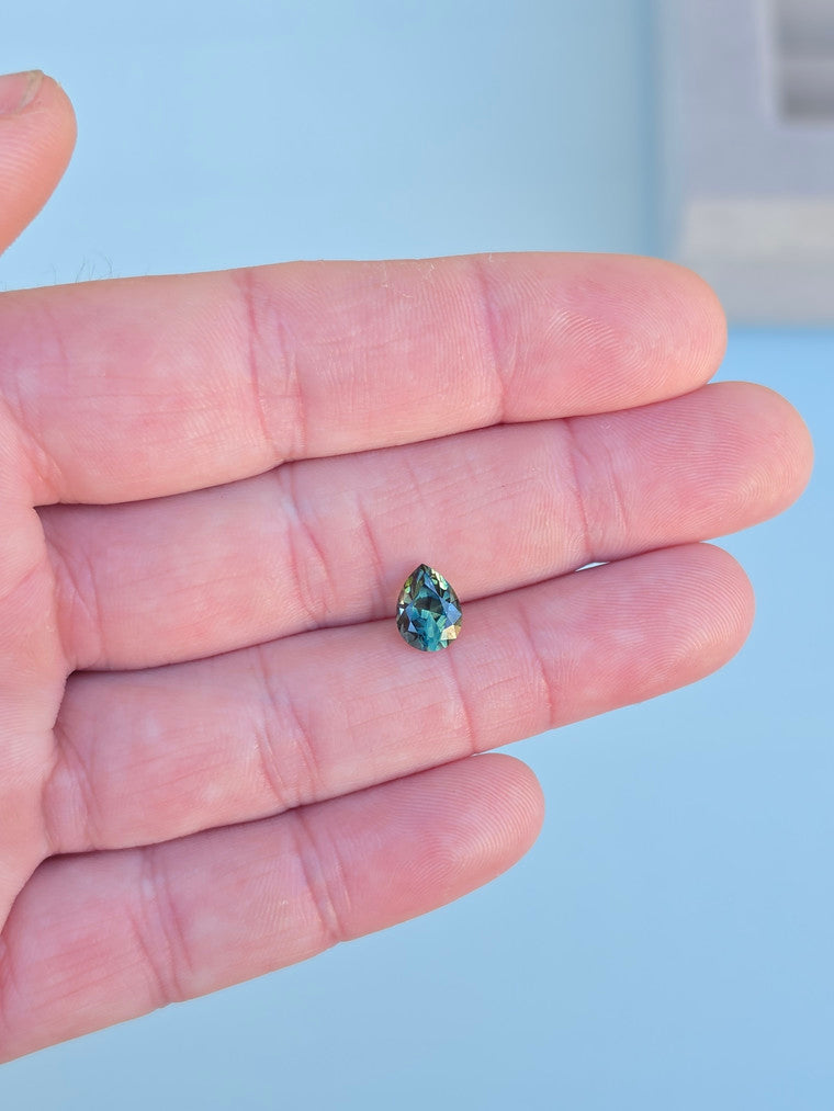 2.15ct Pear Blue Parti Sapphire