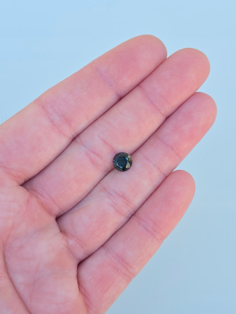 1.67ct Round Green Sapphire
