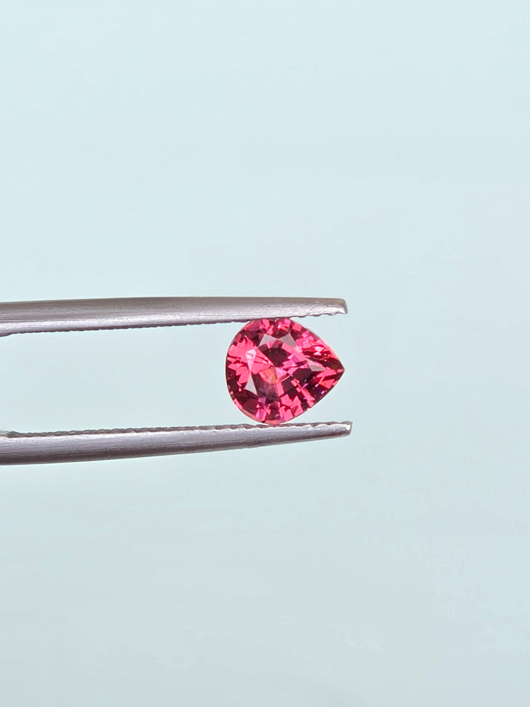1.33ct Pear Pink Tanzanian Garnet