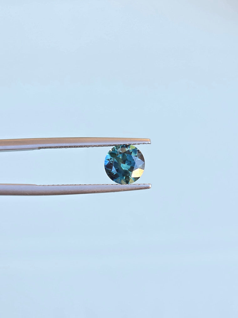1.78ct Round Blue Parti Sapphire