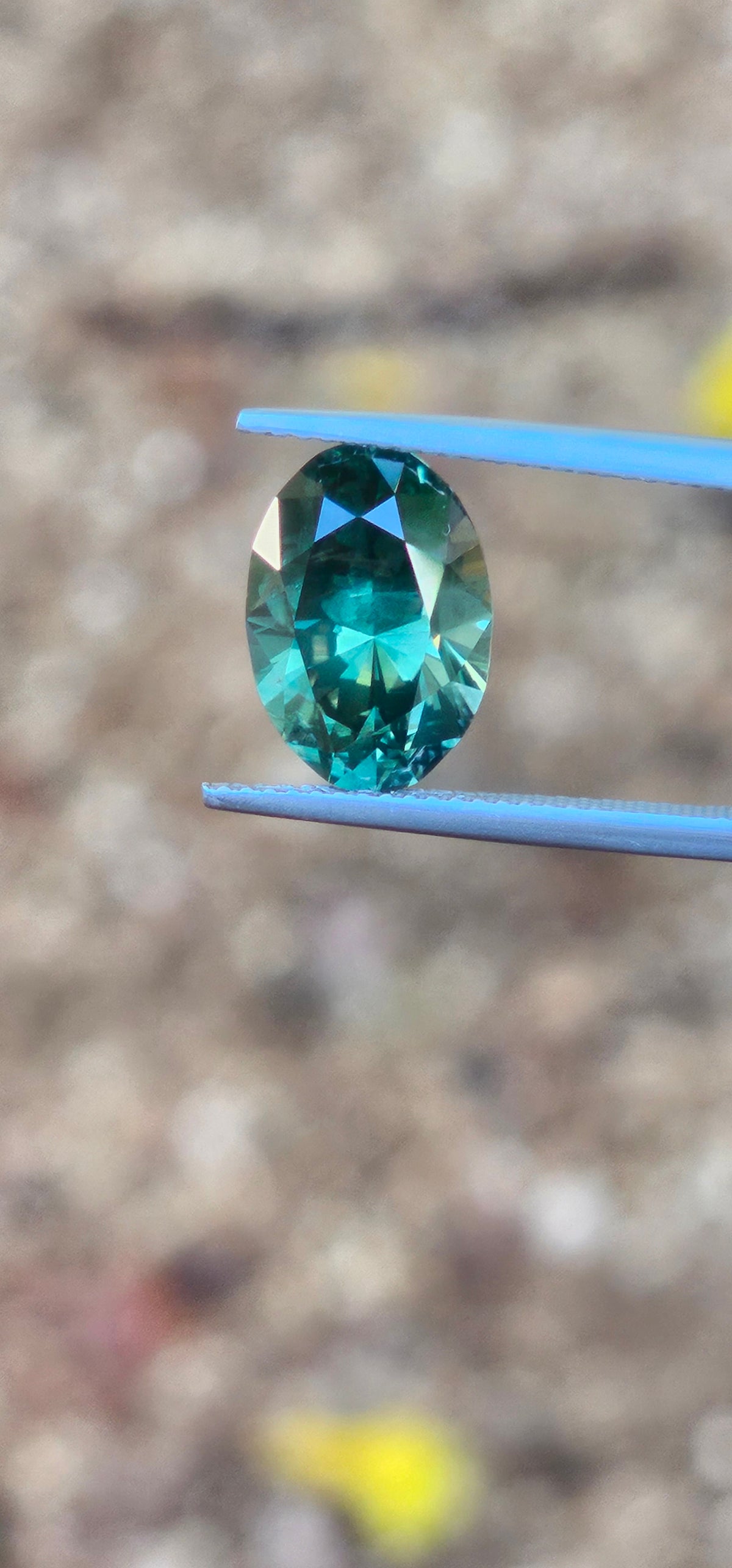 6.40ct Oval Seafoam Green Parti Sapphire