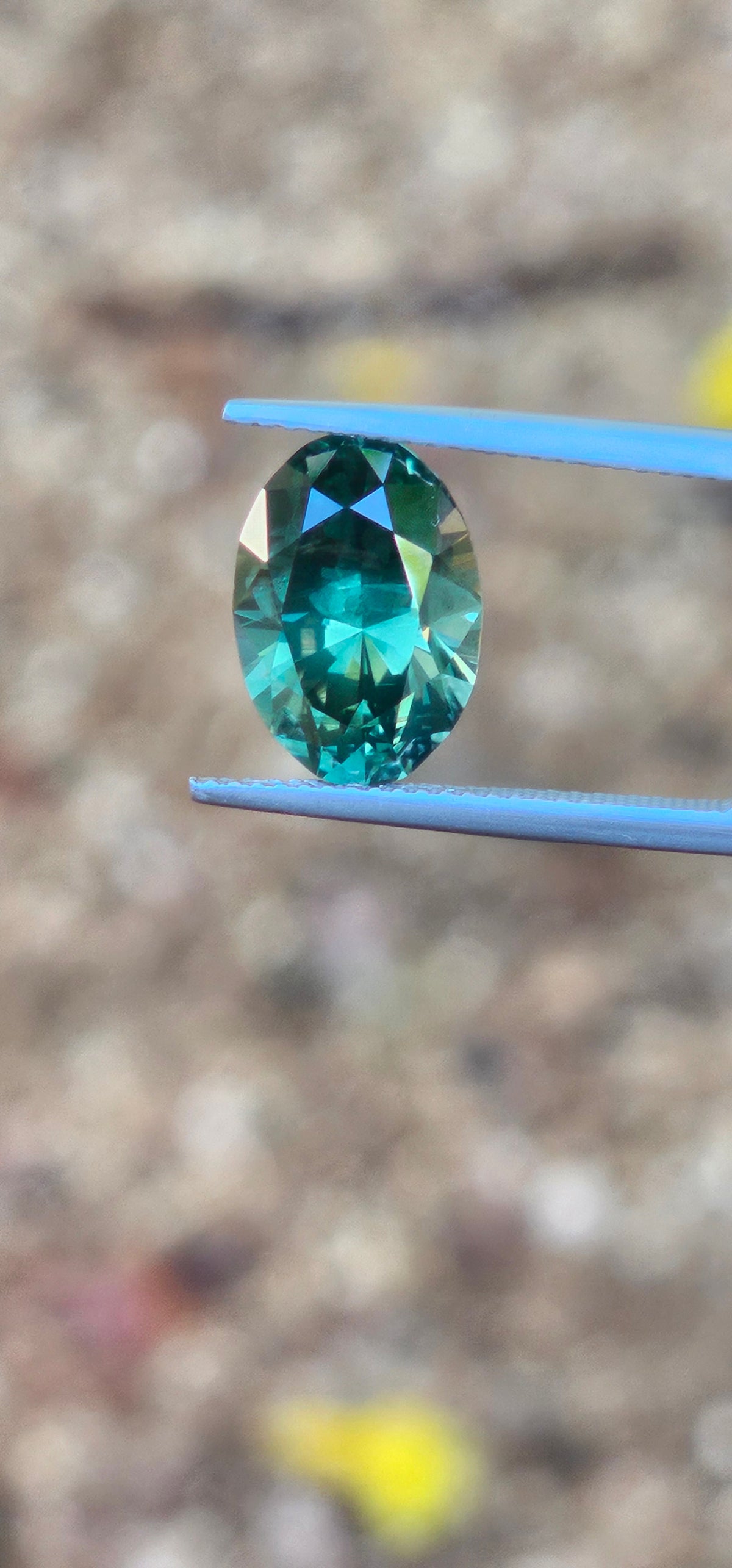 6.40ct Oval Seafoam Green Parti Sapphire