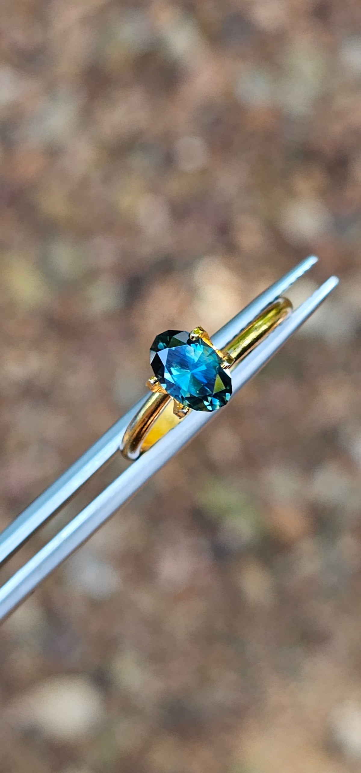 1.38ct Oval Gorgeous Teal Blue Sapphire
