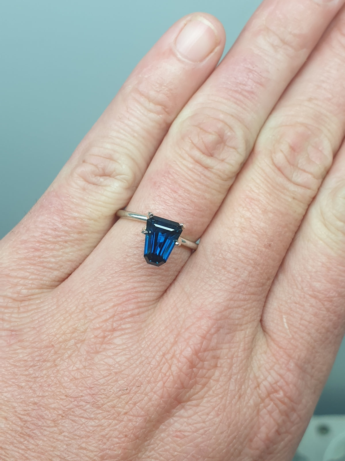 2.81ct Tapered Baguette Unique Beautiful Blue Sapphire