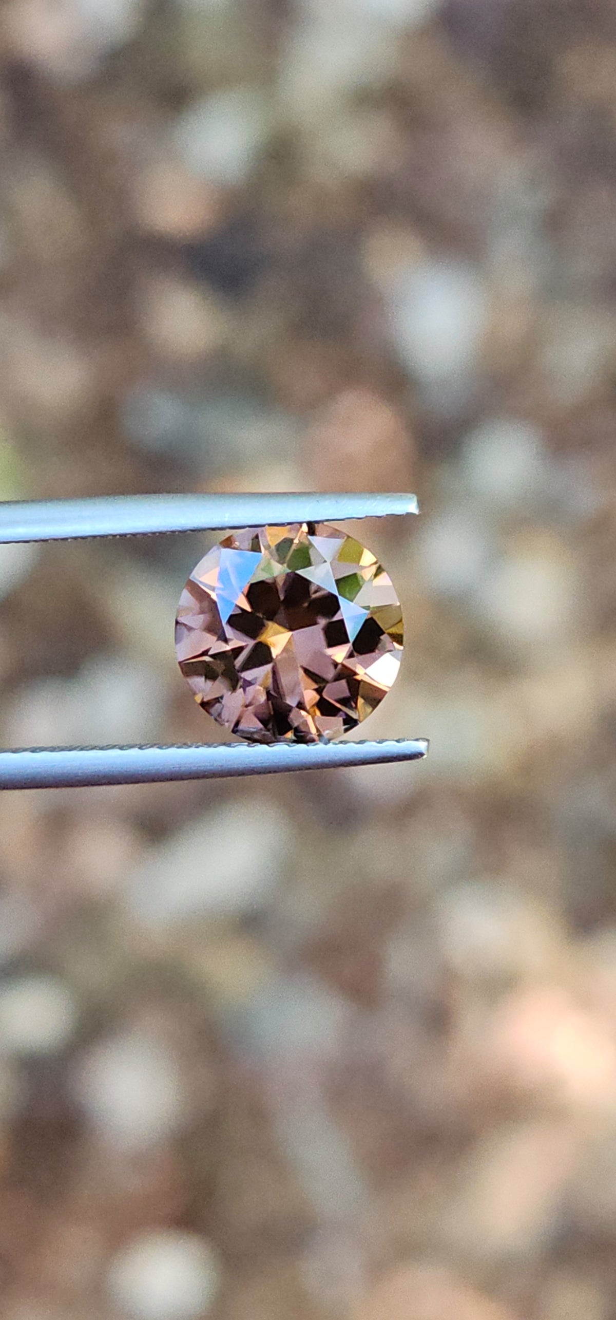 4.50ct Round Champagne Local Zircon