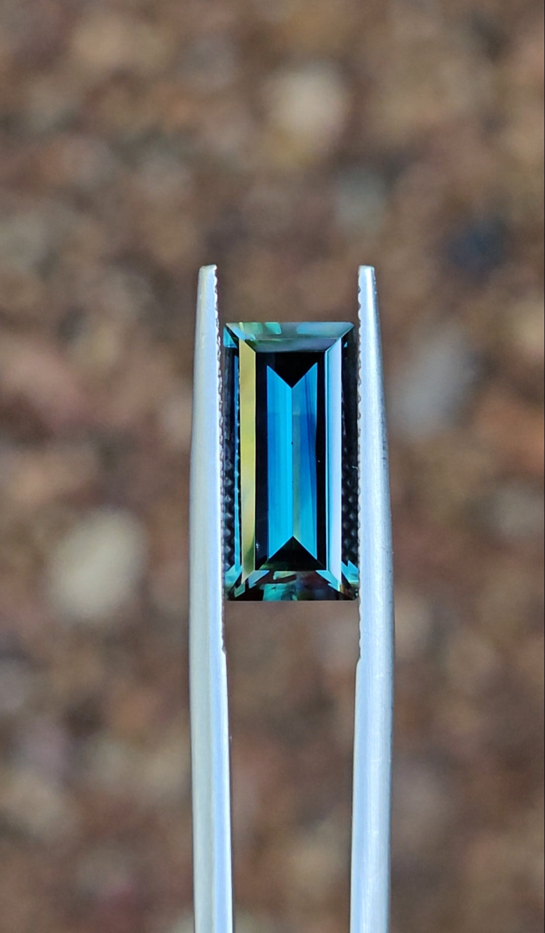 4.62ct Baguette Incredible Blue Parti Sapphire