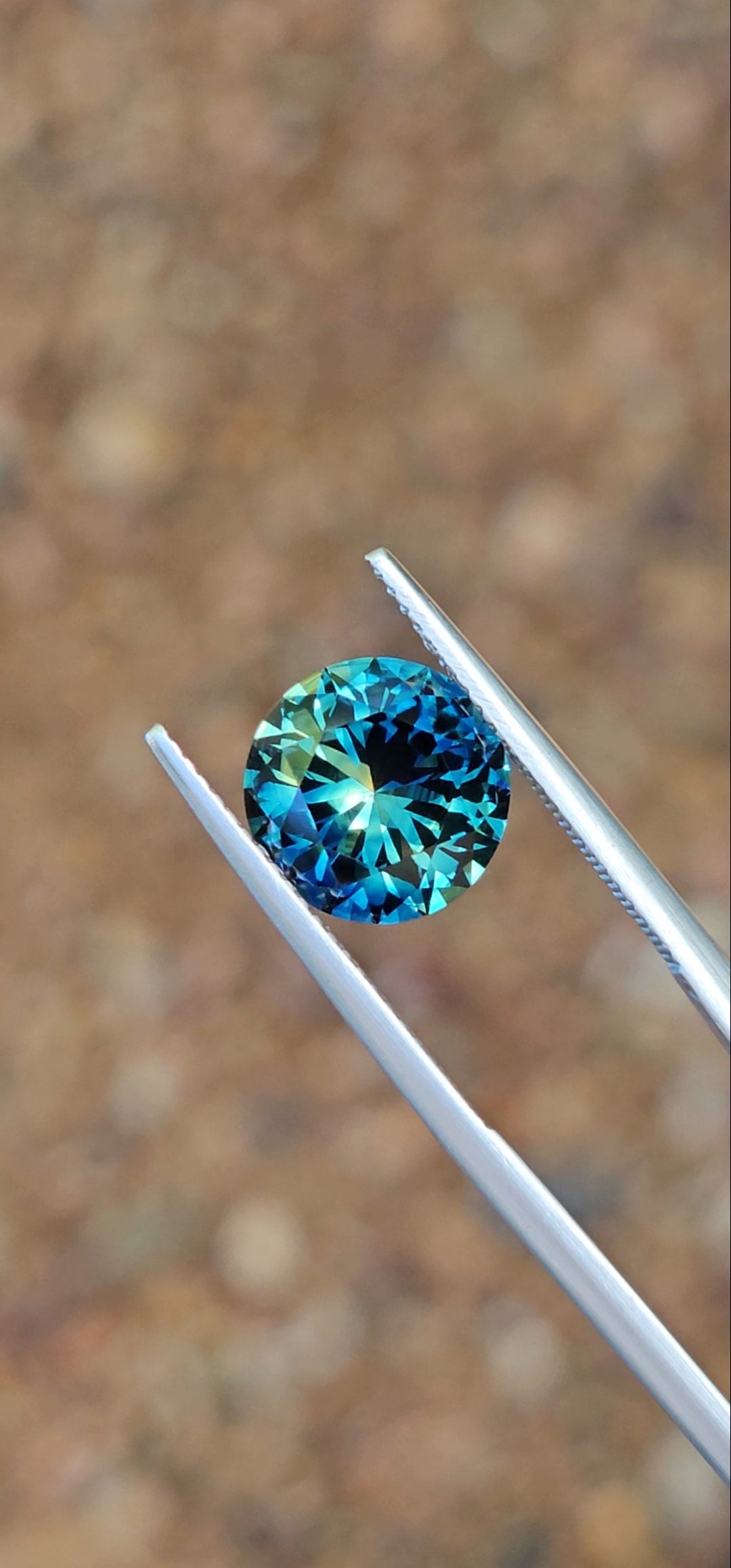 4.74ct Round Blue Parti Sapphire
