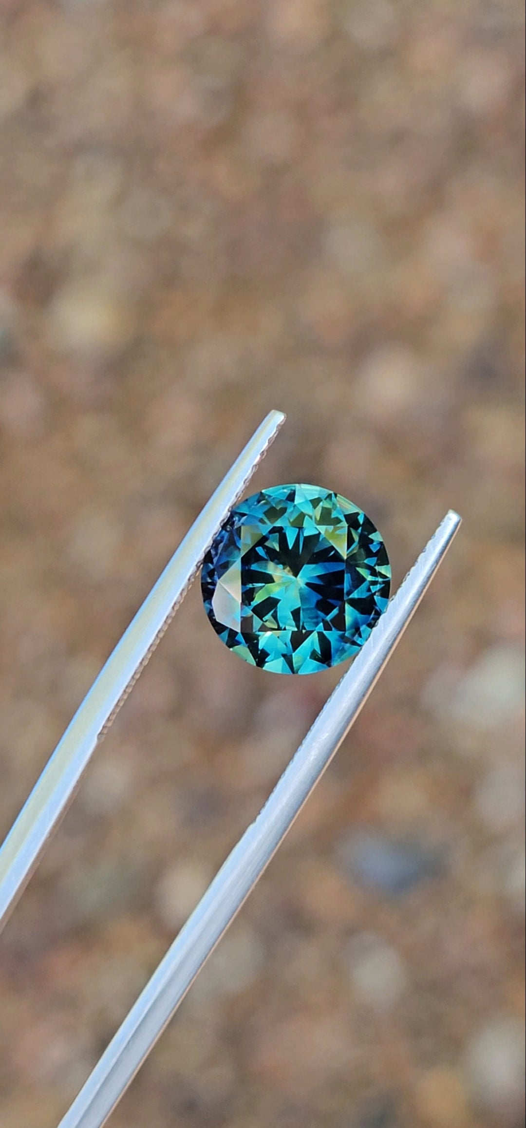 4.74ct Round Blue Parti Sapphire