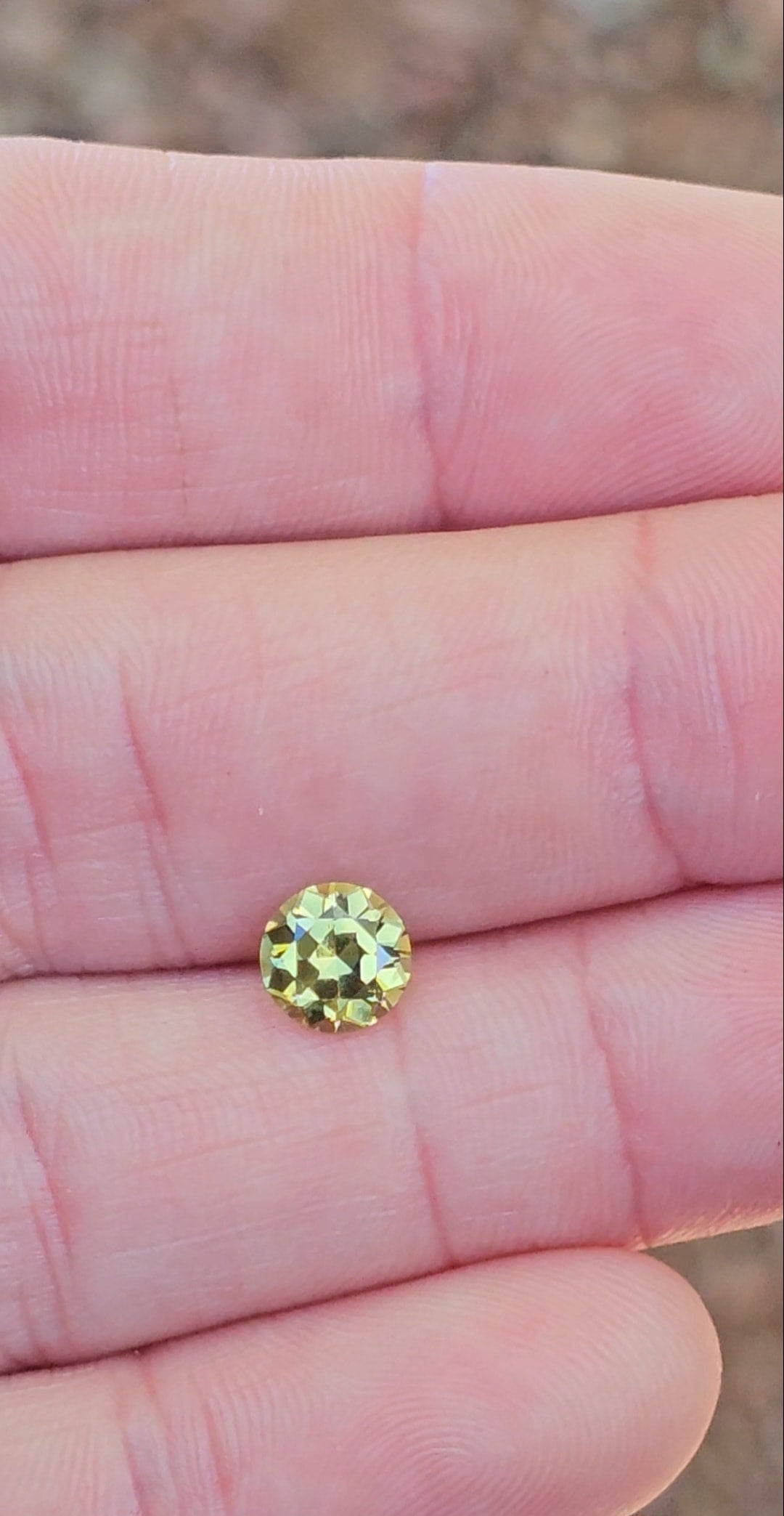 1.28ct Round Yellow Parti Sapphire